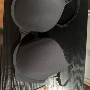 SKIMS Classic Black Bra